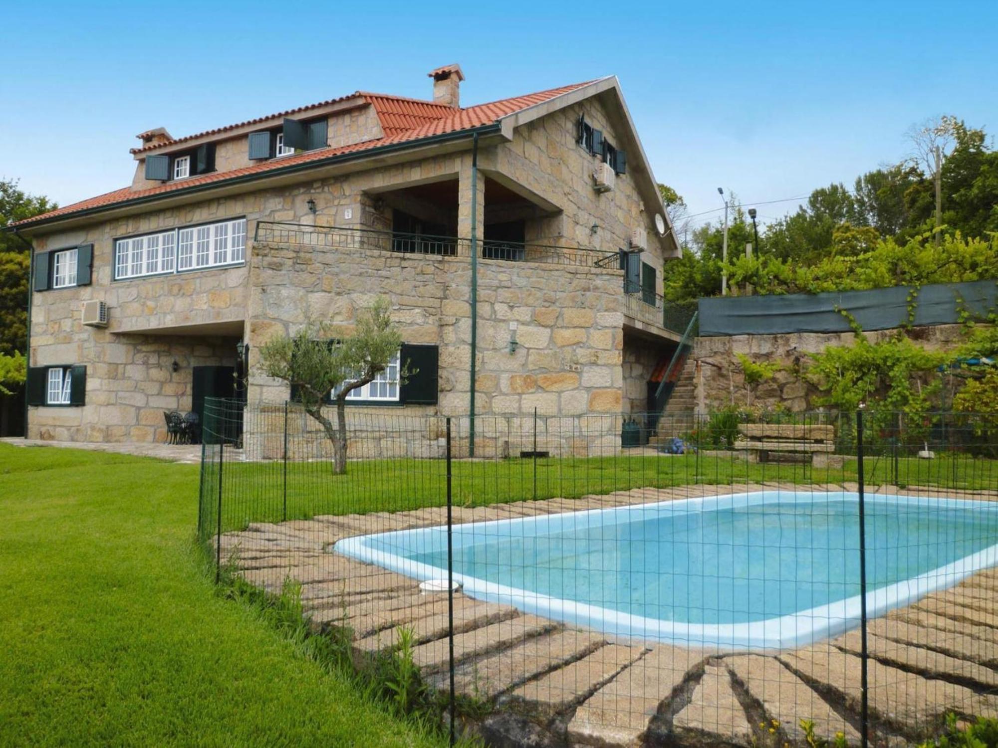 Holiday Home, Luzim Buitenkant foto