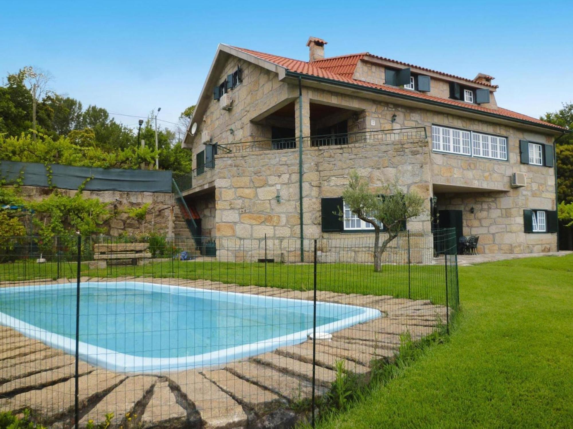 Holiday Home, Luzim Buitenkant foto