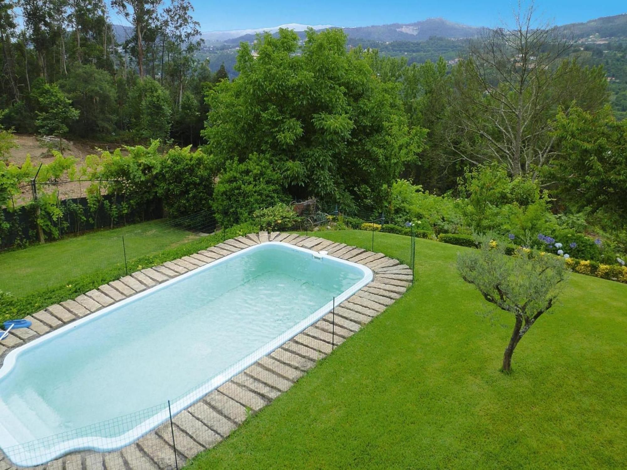 Holiday Home, Luzim Buitenkant foto